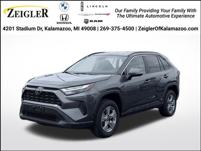2025 Toyota RAV4 Hybrid XLE
