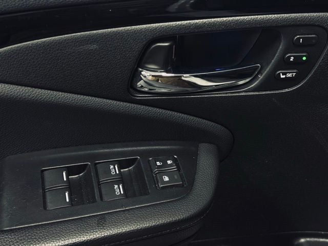 2022 Honda Pilot Touring 7 Passenger