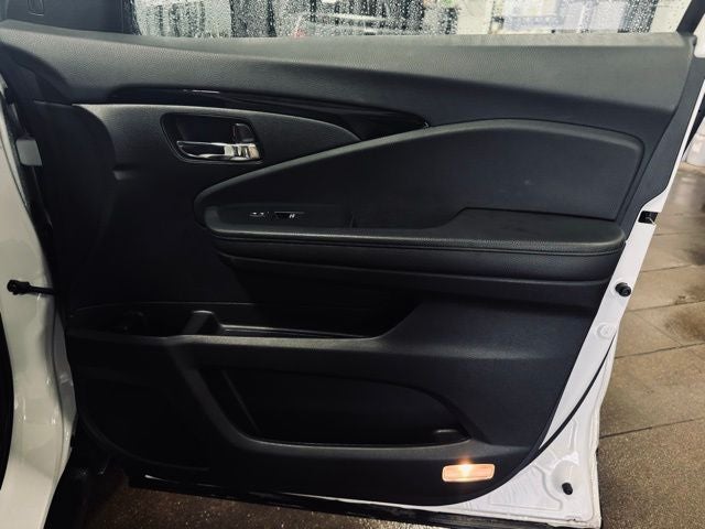 2022 Honda Pilot Touring 7 Passenger