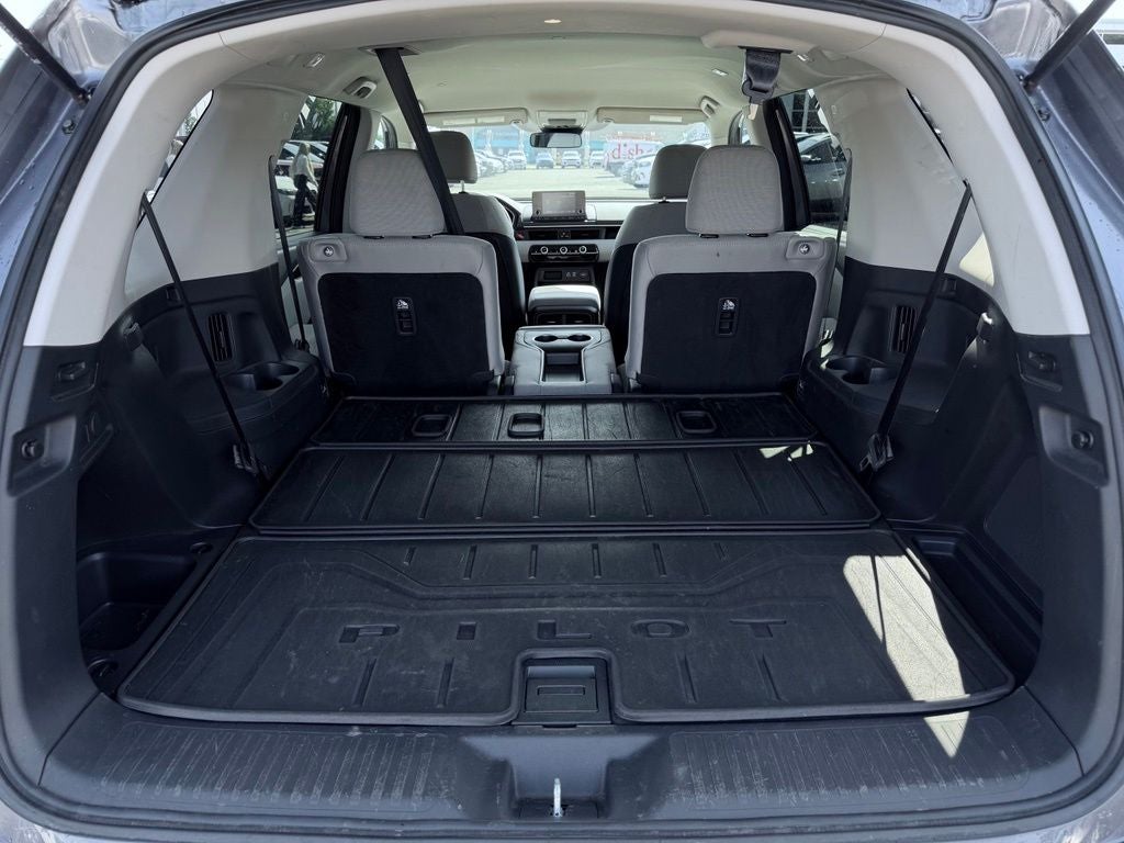 2023 Honda Pilot AWD LX
