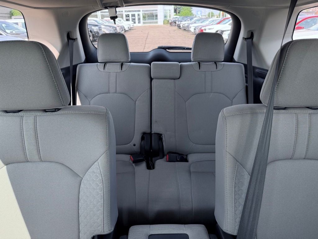 2023 Honda Pilot AWD LX