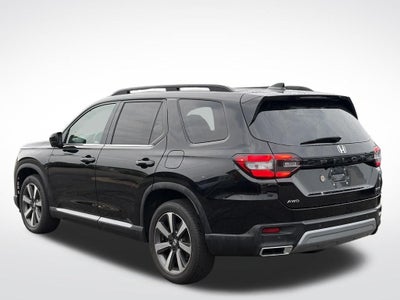 2024 Honda Pilot Touring