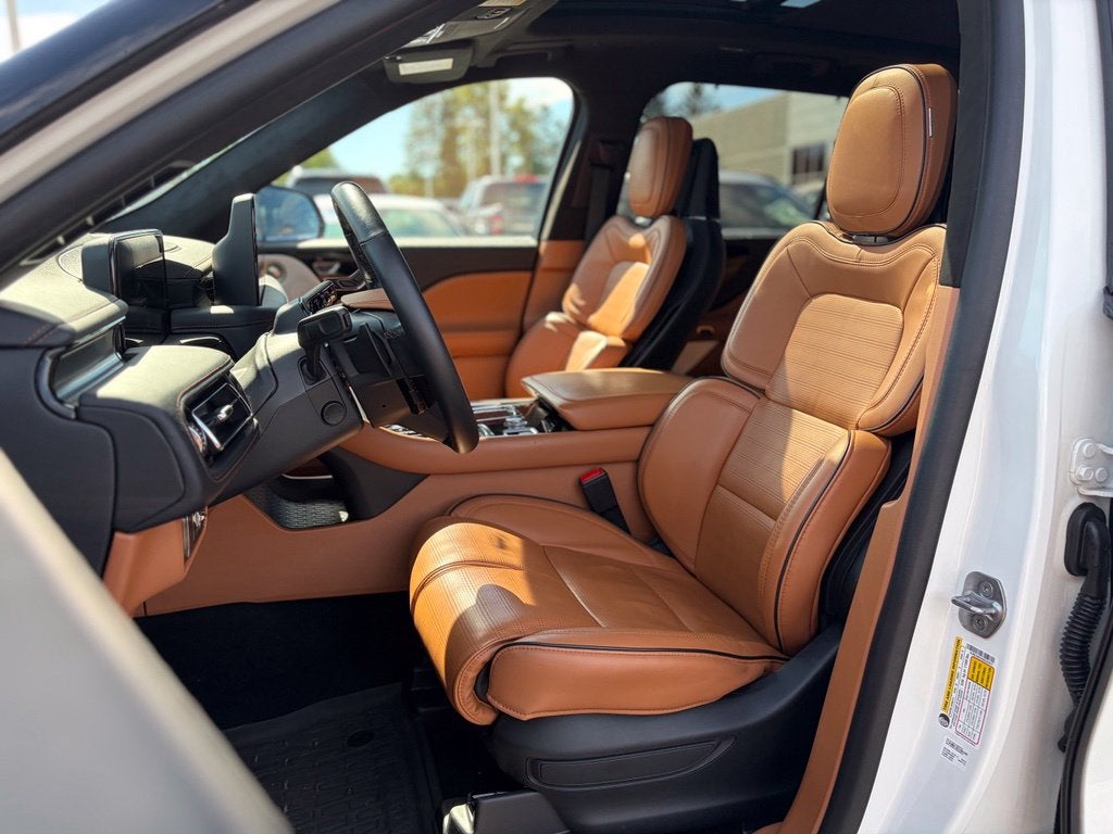 2025 Lincoln Aviator Black Label Premium