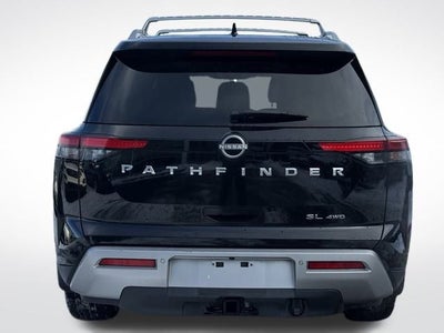 2023 Nissan Pathfinder SL 4WD