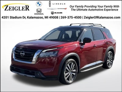 2022 Nissan Pathfinder Platinum 4WD