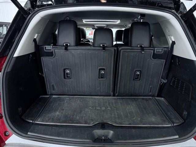 2022 Nissan Pathfinder Platinum 4WD