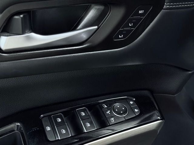 2022 Nissan Pathfinder Platinum 4WD