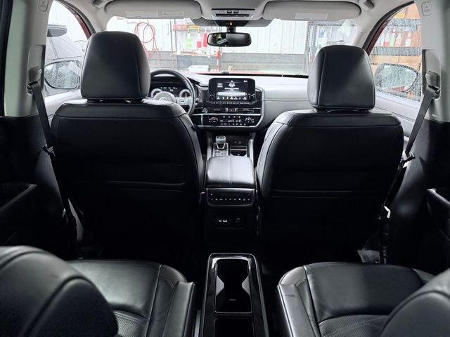 2022 Nissan Pathfinder Platinum 4WD
