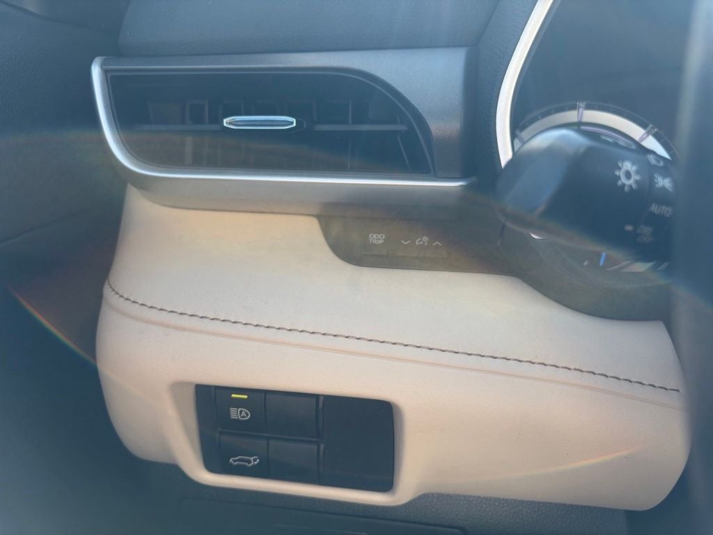 2023 Toyota Highlander Hybrid Hybrid XLE