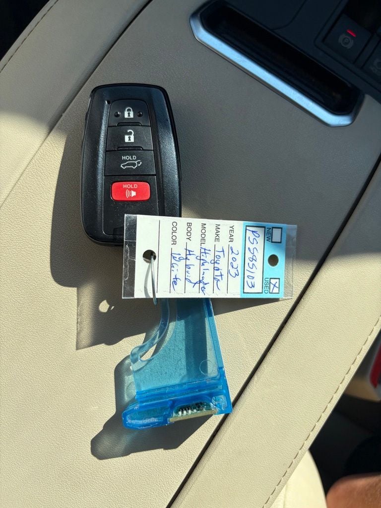 2023 Toyota Highlander Hybrid Hybrid XLE