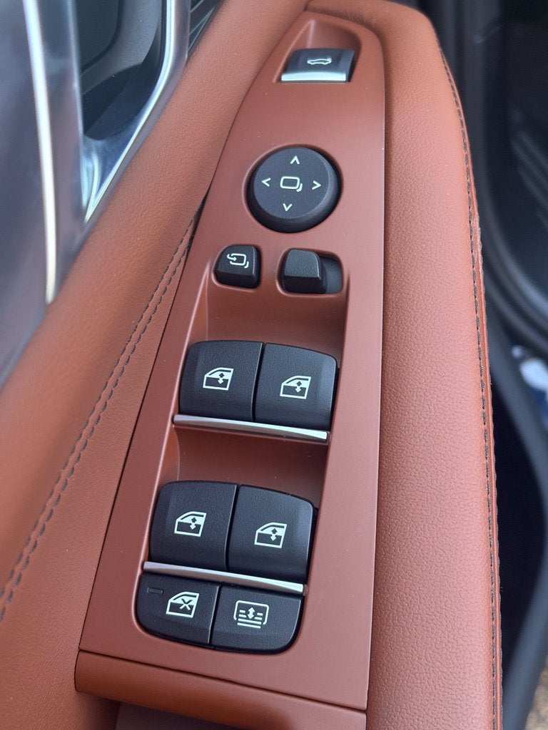 2027 BMW X7 xDrive40i