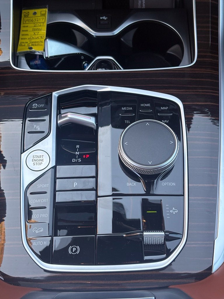 2027 BMW X7 xDrive40i