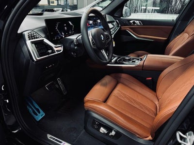 2026 BMW X5 M60i