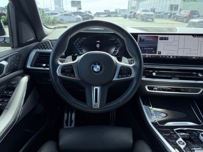 2025 BMW X5 M60i