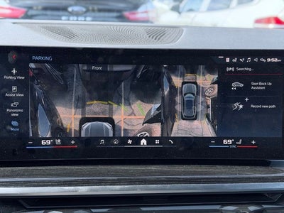 2025 BMW X5 M60i