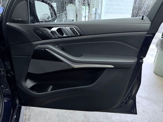 2024 BMW X5 M60i