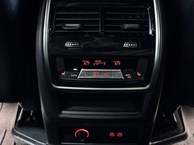 2024 BMW X5 M60i