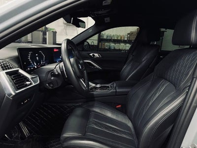 2024 BMW X6 M60i