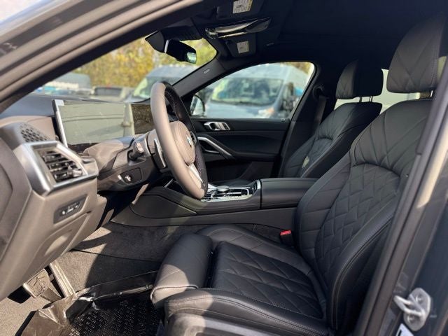 2026 BMW X6 M60i