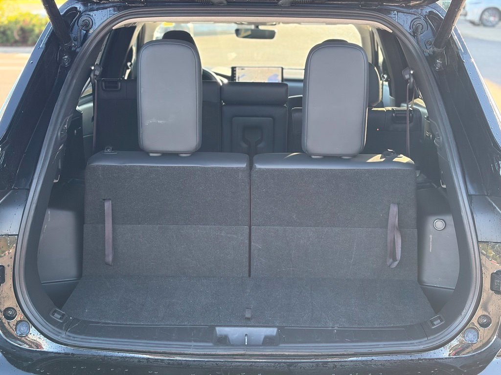 2025 Mitsubishi Outlander Base
