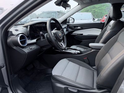 2024 Chevrolet Trax FWD LT