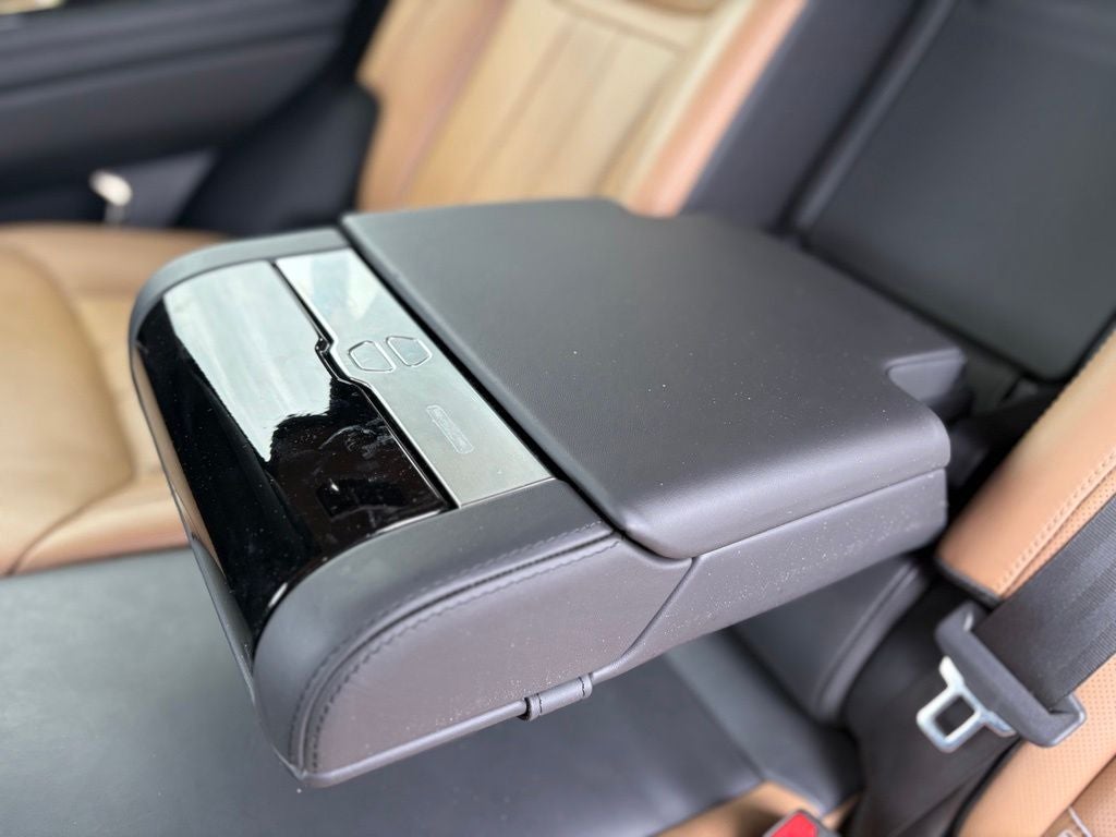 2025 Land Rover Range Rover Sport Plug-in Hybrid P460 Dynamic SE
