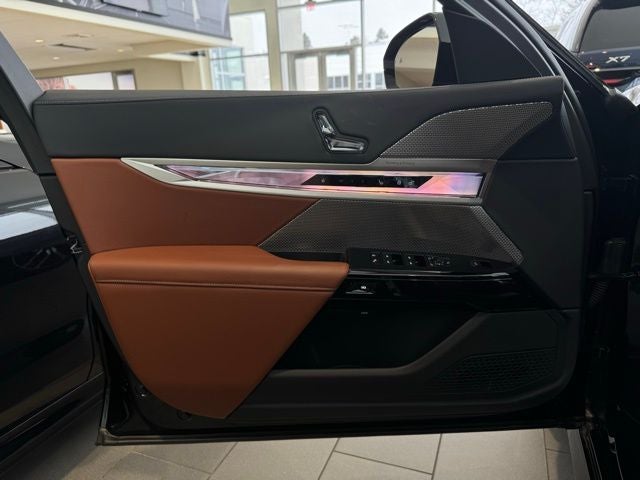 2025 BMW 7 Series xDrive