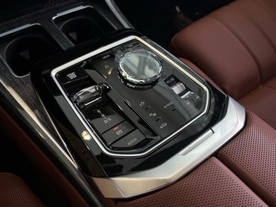 2025 BMW 7 Series xDrive
