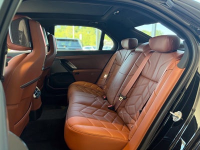 2027 BMW 7 Series 740i xDrive