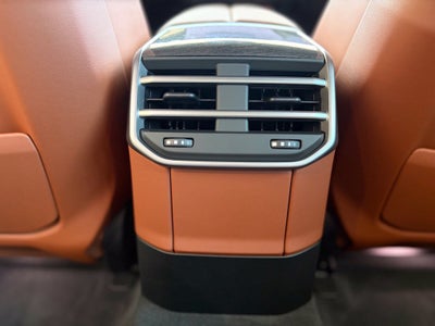 2027 BMW 7 Series 740i xDrive