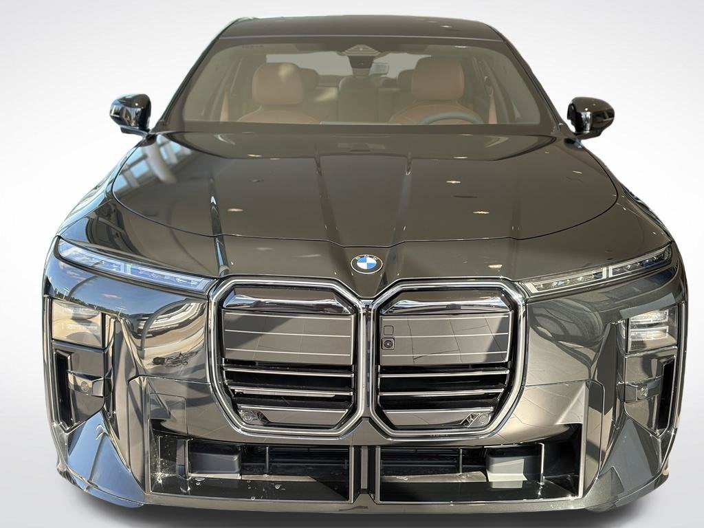 2027 BMW 7 Series 740i xDrive