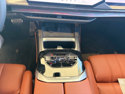2027 BMW 7 Series 740i xDrive