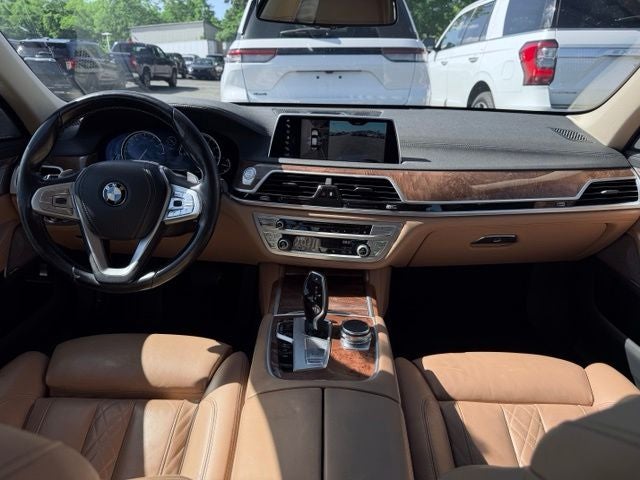 2018 BMW 7 Series 750i