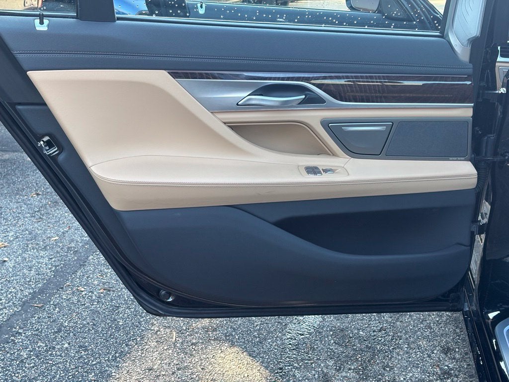 2020 BMW 7 Series 740i xDrive