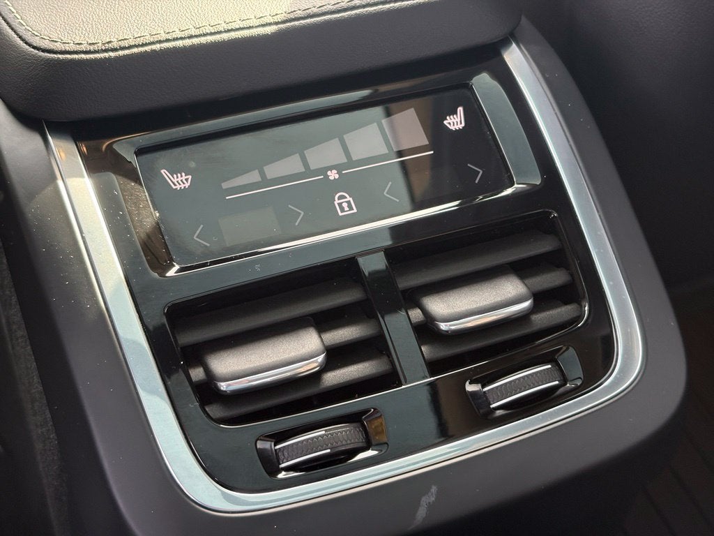 2023 Volvo XC90 Ultimate